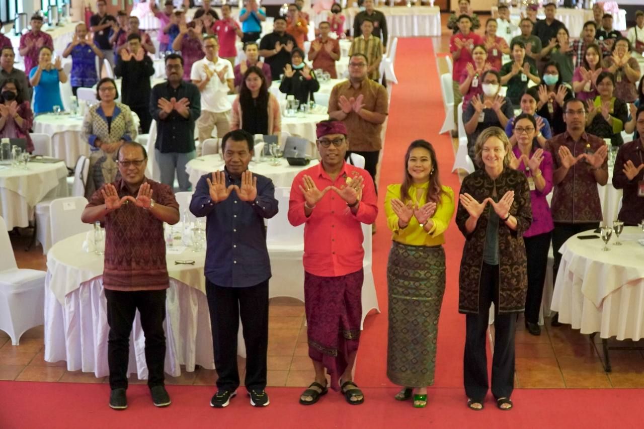 podiumnews.com-WMP dan Pemda Bali Luncurkan Metode Wolbachia untuk Bali Terhindar Dengue